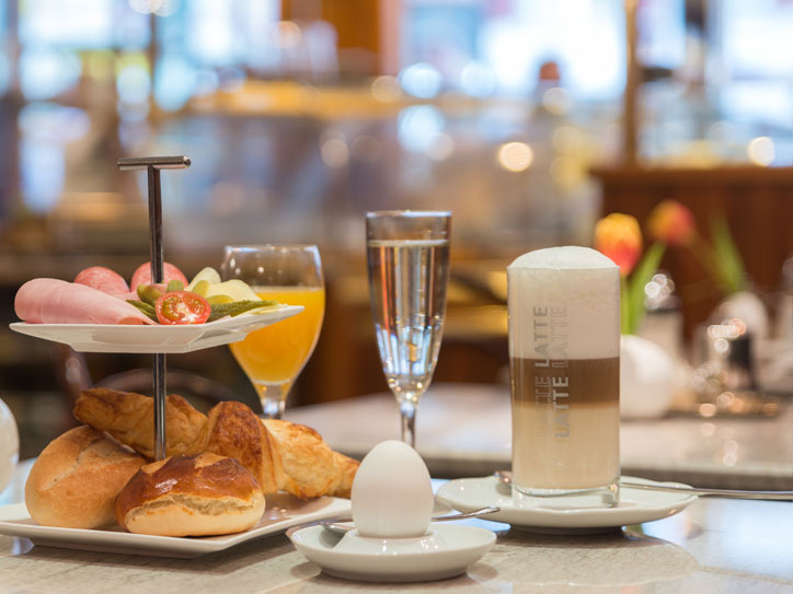 Fruehstueck-Unterseite Konditorei Cafe Albrecht Waldshut-Tiengen Kleines Frühstück 2